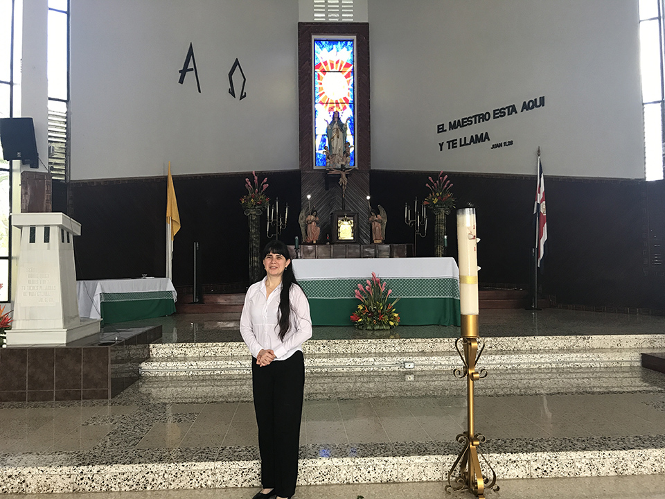 Canto de funerales Ministerio de Silvia Rodriguez
